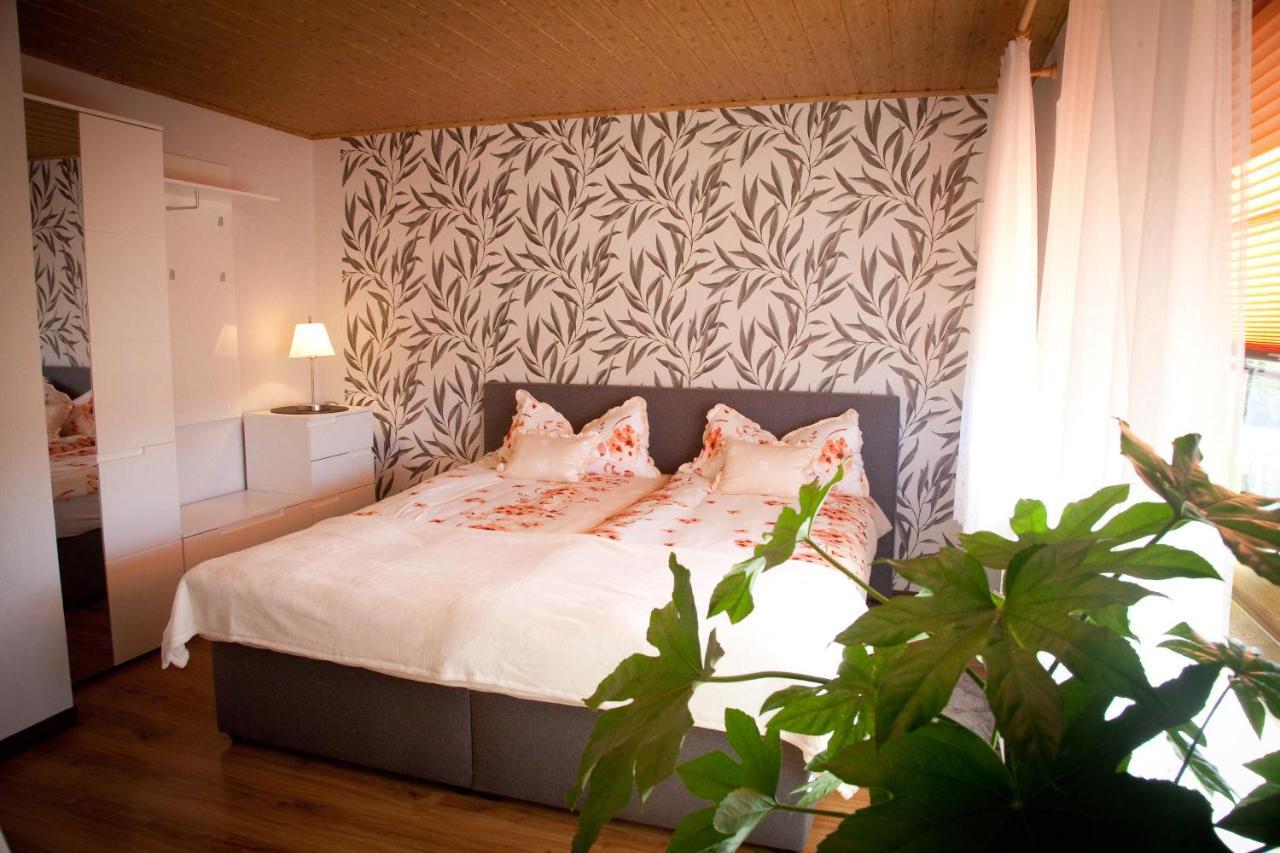 Ferienwohnung Gästezimmer im Grünen Haus Thum Exterior foto